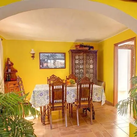 Modern In With Private Pool Willa