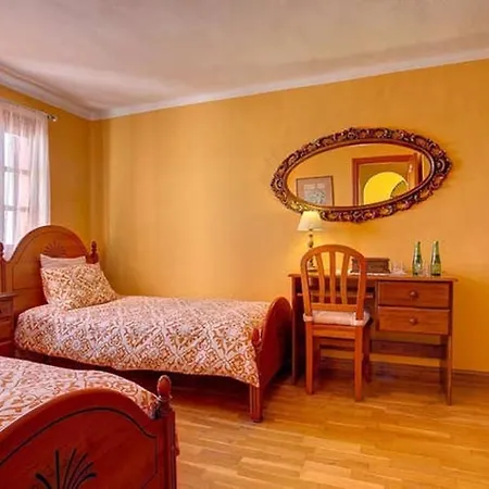 Modern In With Private Pool Willa Nazaret