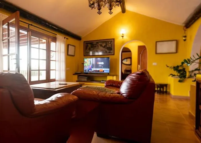 Modern In With Private Pool Villa Nazaret